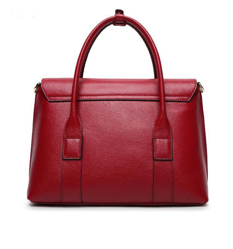 The Metropolitan Commuter: First-Layer Leather Tote & Messenger Bag - Image 4