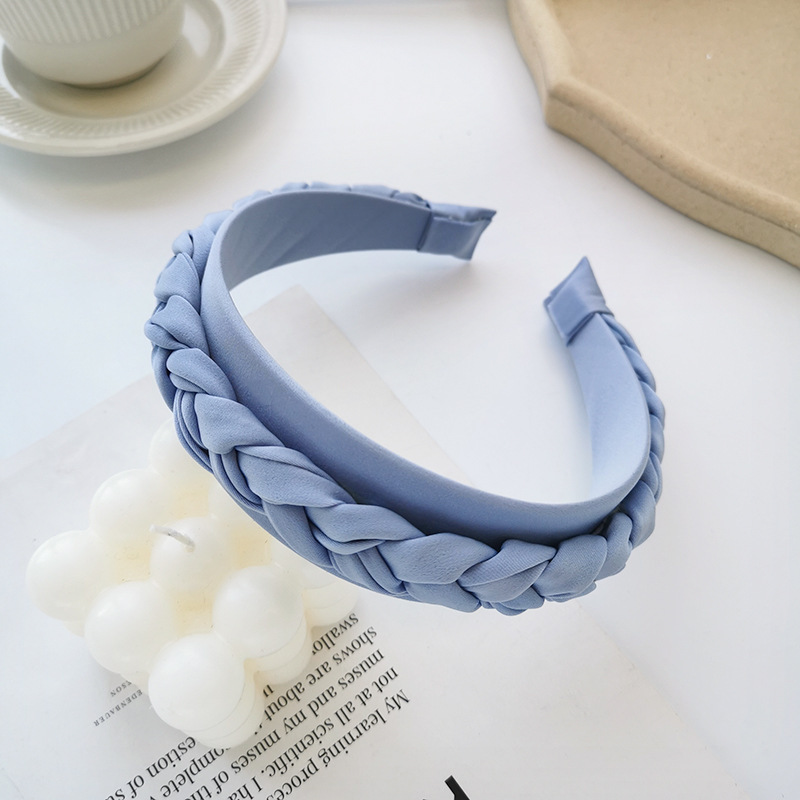 Elegant Braided Headband 7 Elegant Braided Headband - Image 7