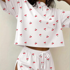 Effortless Chic: The Elevated Casual Loungewear Set for the Modern Woman