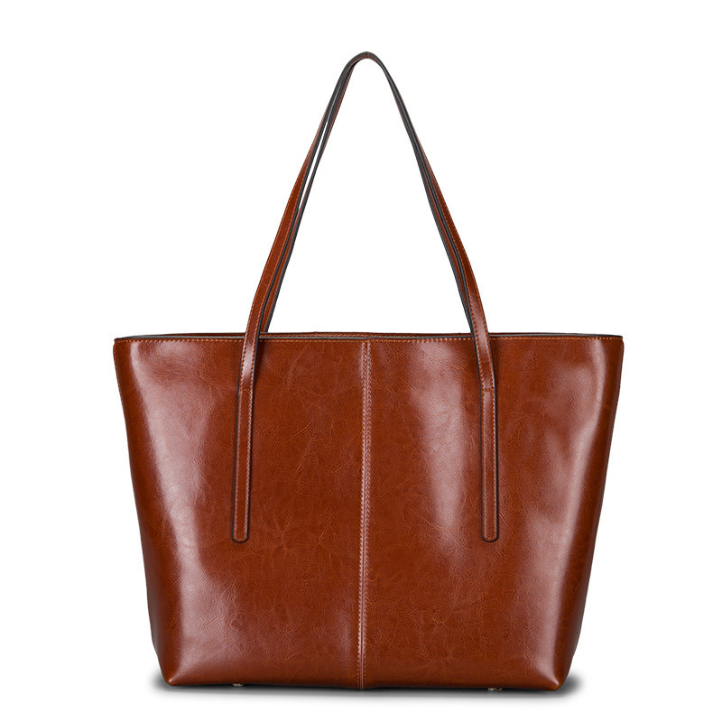 The Artisan's Satchel: Your Statement Piece in Supple Leather - Image 8