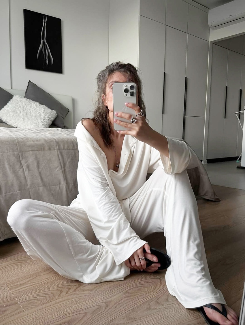 Ethereal Luxe Loungewear Set: Effortless White Elegance for the Modern Woman - Image 4