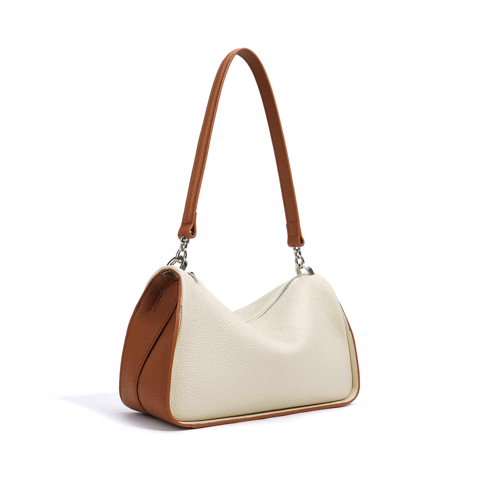 The 'City Muse' Crossbody: Crafted Cowhide Leather for the Modern Icon - Image 3